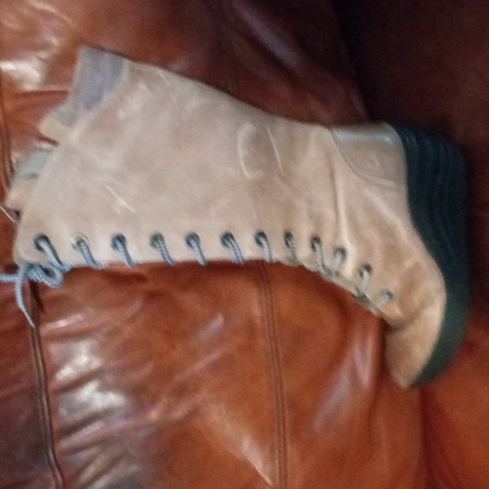 Vintage Adorable Boots